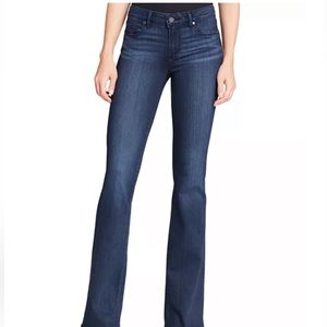 💕NWT PAIGE TRANSCEND VALOR BOOTCUT JEANS SIZE 31-Beautiful dark blue wash 👖